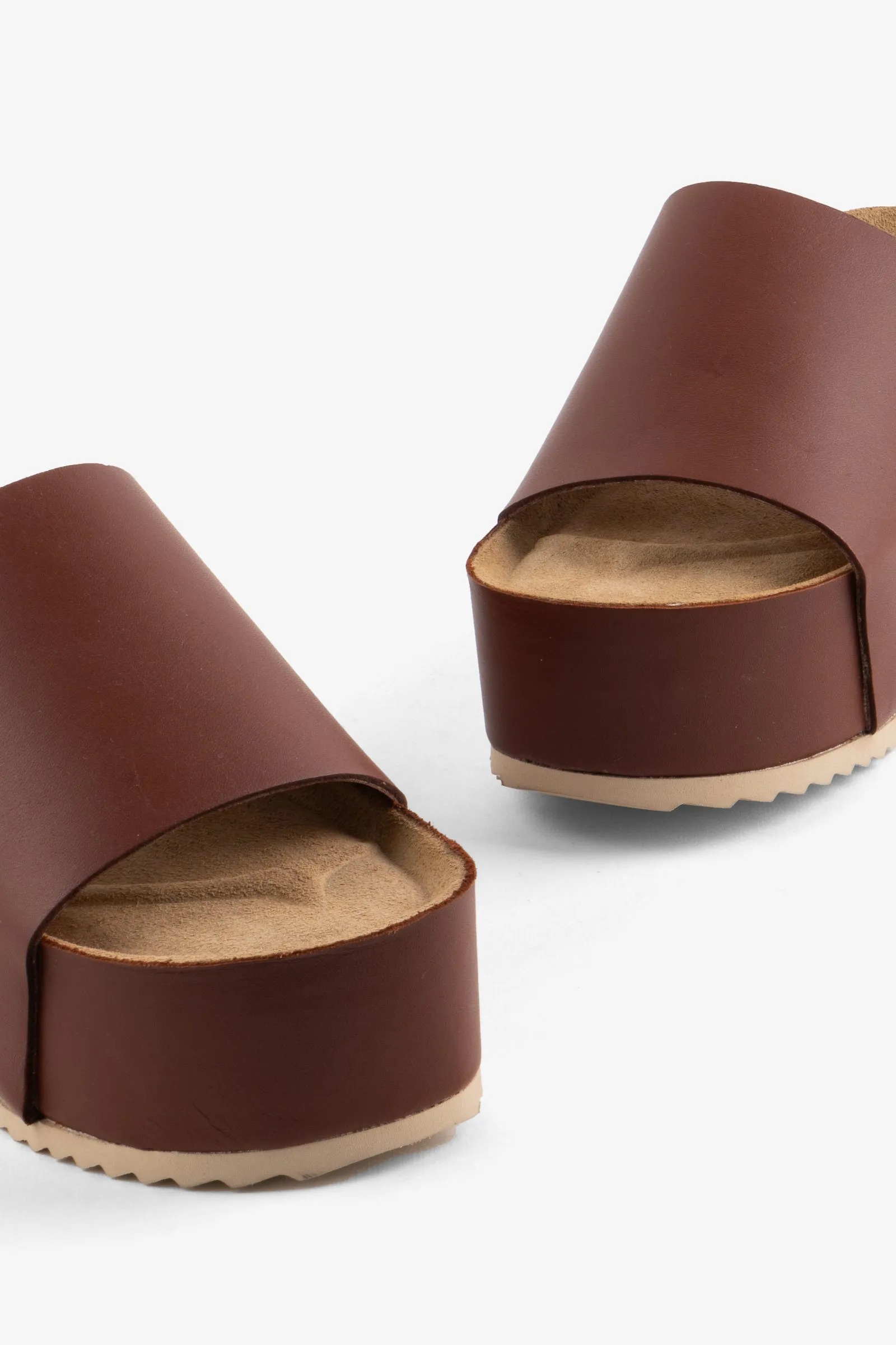 BRENDA NATURAL SOLE FLATFORM